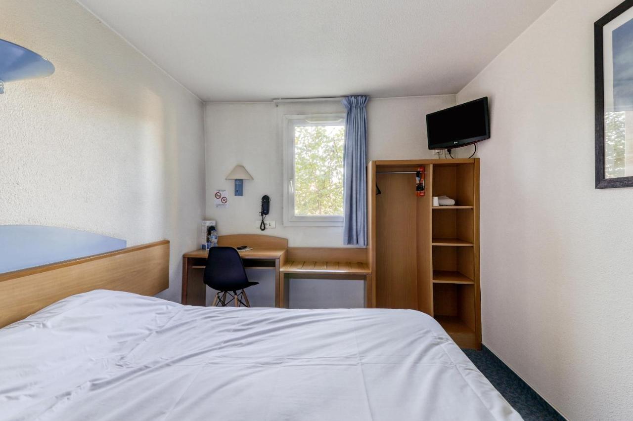 Brit Hotel Essentiel Saint-Flour Luaran gambar