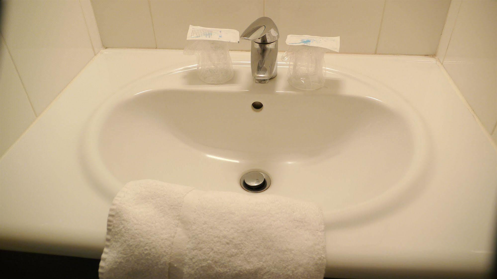 Brit Hotel Essentiel Saint-Flour Luaran gambar